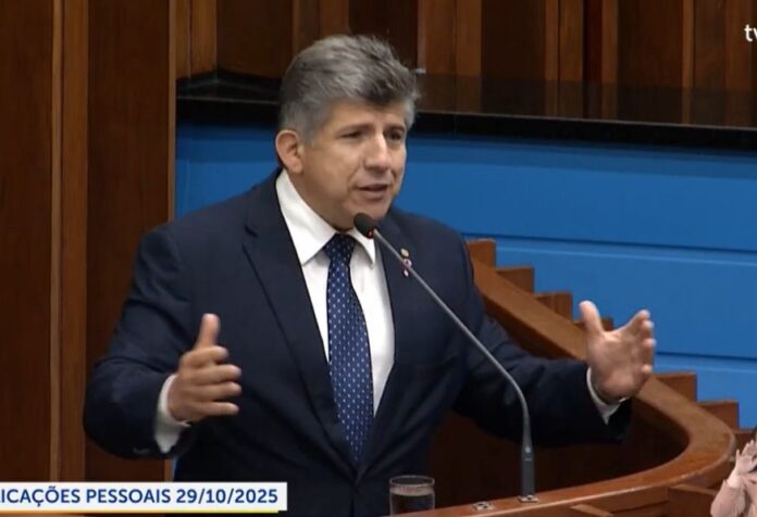 1737888d-cfcb-4921-97e6-40bc168877d2