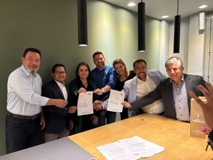 WhatsApp Image 2025-10-10 at 10.54.23