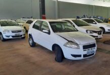 Leilão da FIEMS oferece carros, móveis e motores