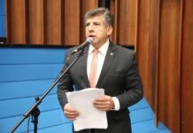 Lidio Lopes protocola projeto que autoriza venda de spray de pimenta em farmácias para mulheres