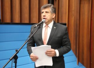 Lidio Lopes protocola projeto que autoriza venda de spray de pimenta em farmácias para mulheres