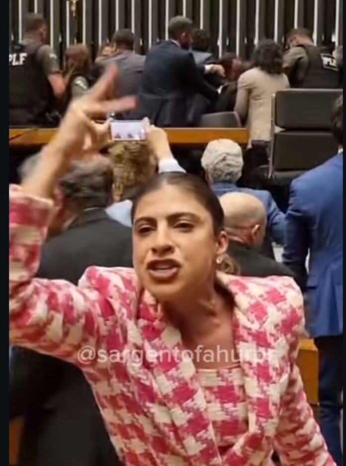 WhatsApp Image 2025-12-10 at 00.59.38 (1)