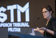 Bolsonaro fez descaso com preceitos éticos dos militares, diz MPM