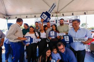 Entrega-Casas-Tres-Lagoas-Foto-Saul-Schramm-SecomMS-11-300x200