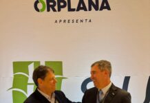 Tarcísio de Freitas destaca trabalho e diz ser fã de Eduardo Riedel