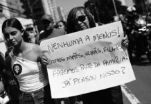 Caminhada contra o feminicídio mobiliza grupo de mulheres em Campo Grande e reforça apelo por mudança de comportamento dos homens