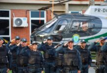 Riedel anuncia pacote de valorização para militares durante entrega da Medalha Tiradentes