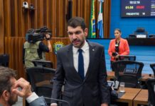 Jamilson Name reforça pedido por placas de identificação em pontes de Água Clara