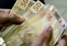 Caixa começa a pagar Bolsa Família de maio