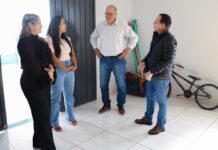 Coronel David leva brinquedo a crianças acolhidas e transforma histórias em Coronel Sapucaia