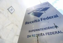 Receita paga lote especial de restituição automática em julho