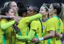 Seleção feminina encara Estados Unidos esta noite em São Paulo