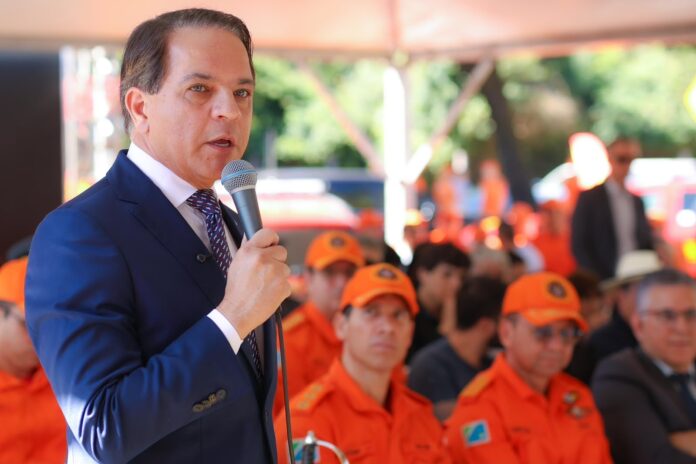 Coronel David destaca investimentos e reforça compromisso de defesa dos Bombeiros durante solenidade do Dia Nacional da corporação