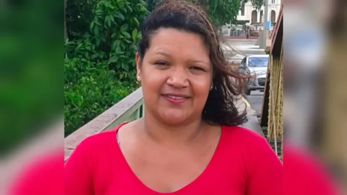 Mulher é morta a facada dentro de casa em Aquidauana; marido é suspeito e foge com filha