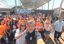 Lidio Lopes dá largada à campanha pela reeleição com mega adesivaço em Campo Grande