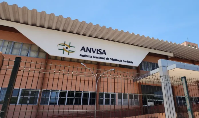 Cosméticos sem registro têm fabricação e venda proibidas pela Anvisa