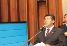 Lidio Lopes é autor da Lei Estadual que autoriza a visita de animais de estimação a pacientes internados levando carinho e bem-estar