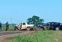 Colisão entre dois carros deixa duas pessoas mortas na BR-262, em MS